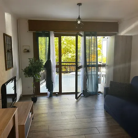 Appartement Appartement Renove, Terrasse 20 M2 Vue Montagne Wifi Font-Romeu-Odeillo-Via